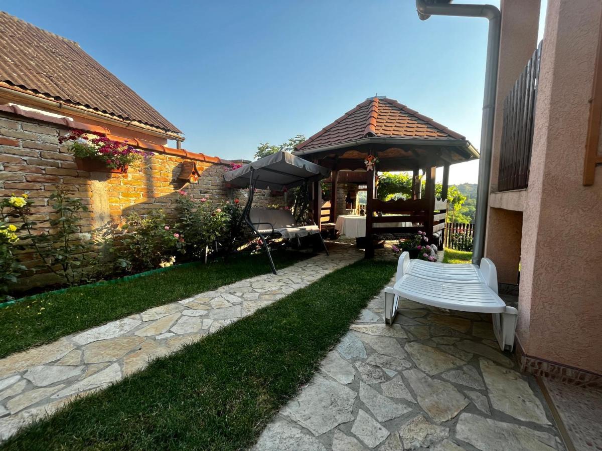 Apartman Simona Vrdnik Exterior photo