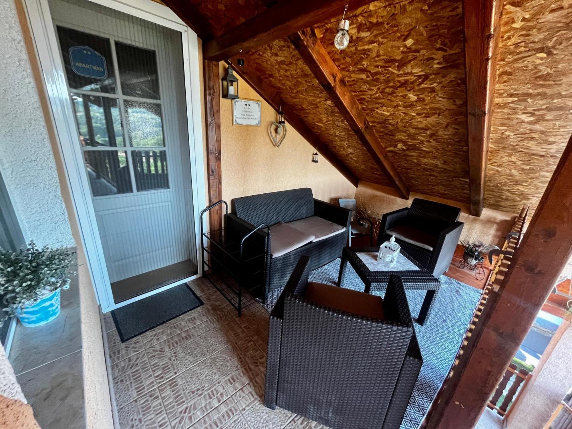 Apartman Simona Vrdnik Exterior photo